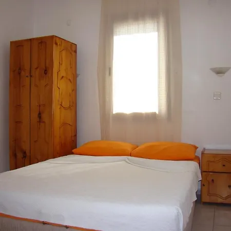 Paradise Apart Aparthotel